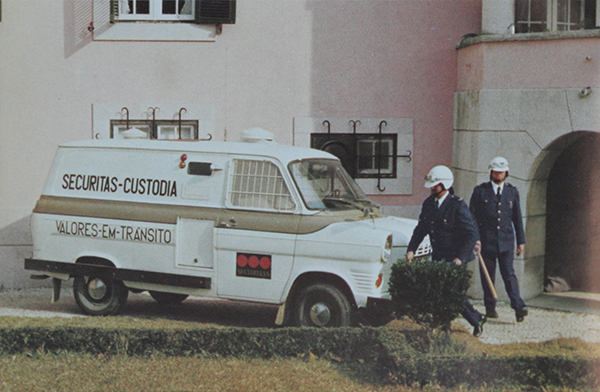 securitas_history_cash_in_transit_vehicle_portugal_600x392.jpg