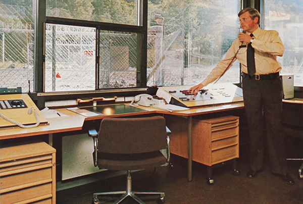 securitas_history_security_officer_80s_600x404.jpg